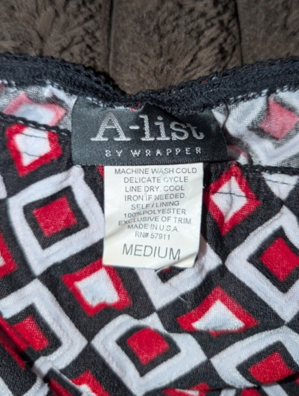 Geometric Red Black White Strapless Top - Picture 2 of 3